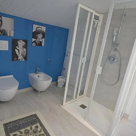 Light Blu House דורמלטו