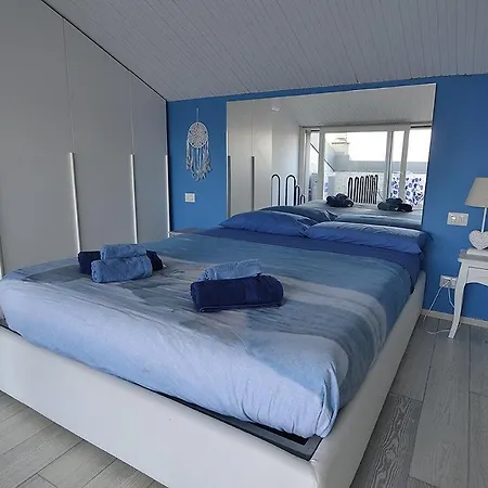 דירה Light Blu House *
